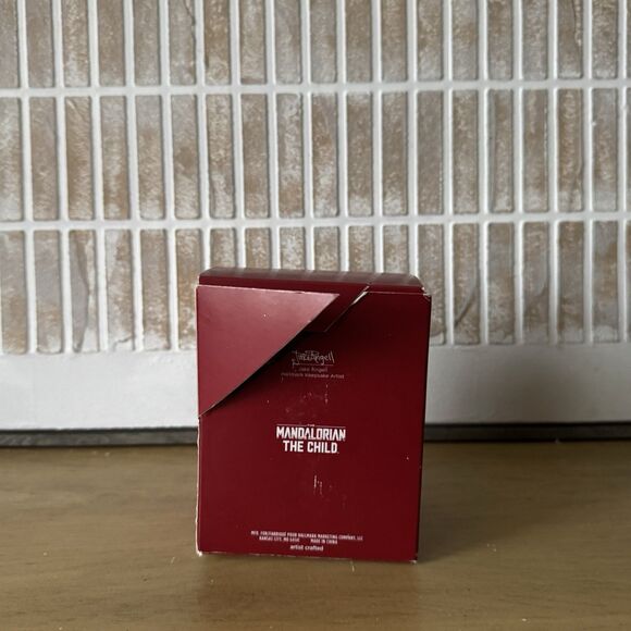 Hallmark Keepsake Ornament 2020 The Child Star Wars the Mandalorian Movie - Picture 5 of 9